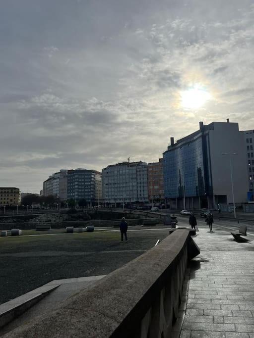 Centrico A Metros De La Playa A Coruna Exterior photo
